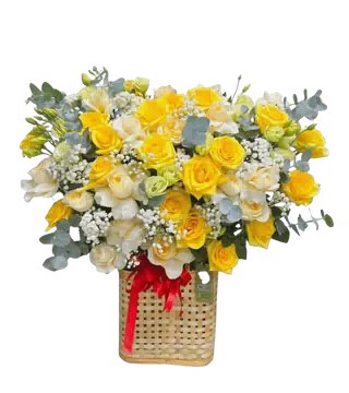 Giỏ Hoa Hồng Vàng Trắng Mix Cát Tường