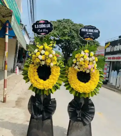 Vòng Hoa Viếng Cúc Vàng